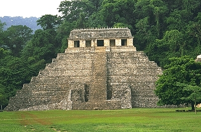 piramide maia