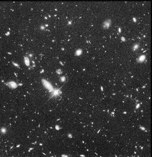 diversas galaxias tirada pelo hubble