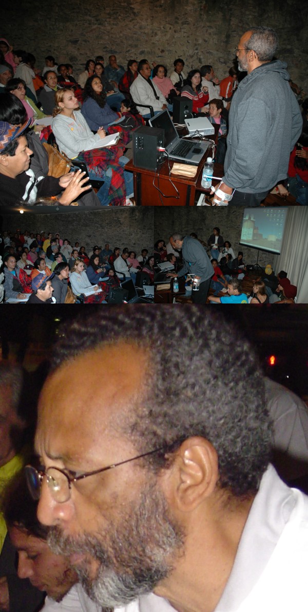 Fevereiro/12 - Aulas no Observatório 2 - Autores Diversos

        Você já assistiu a uma aula no 'Frei Rosário'?
        
        Acima fotos do Prof. Tulio Jorge dos Santos, hoje aposentado, ministrando aulas no Frei Rosário.
        
        O 'Frei Rosário' estava sub-utilizado. Vivia fechado, com cheiro de mofo, até que o Prof. Tulio, juntamente com o Prof. Renato Las Casas, assumiram a sua coordenação na década de 80 e passaram a abrir o Observatório ao pública. As aulas do Prof. Tulio 'lotavam' auditórios.
        
        Quase todos que já deram aula no 'Frei Rosário' afirmam:
        
        '-Essa foi uma das aulas que dei com mais prazer, em toda a minha vida!'