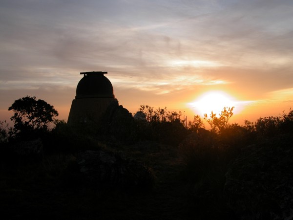 Setembro/04 -Pôr do Sol no Observatório - Eustáquio Zarlei